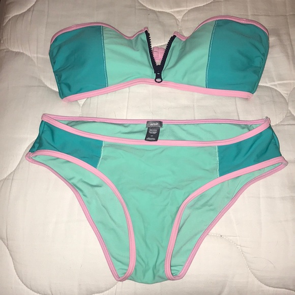 Aerie Strapless Bikini Set - Picture 1 of 5